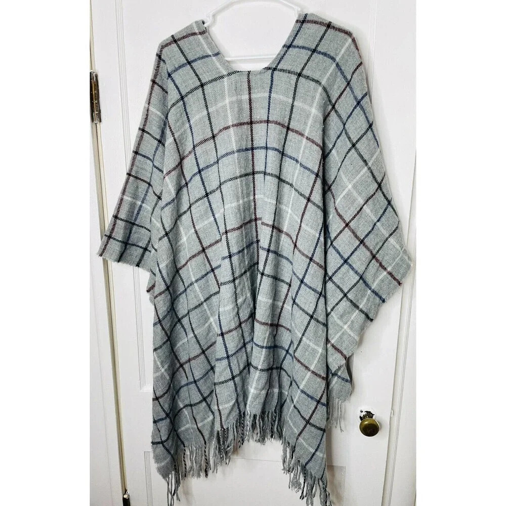 Charter Club Womens Knit Poncho One Size OS Gray Plaid Fringe Buckle Relaxed - Picture 4 of 7